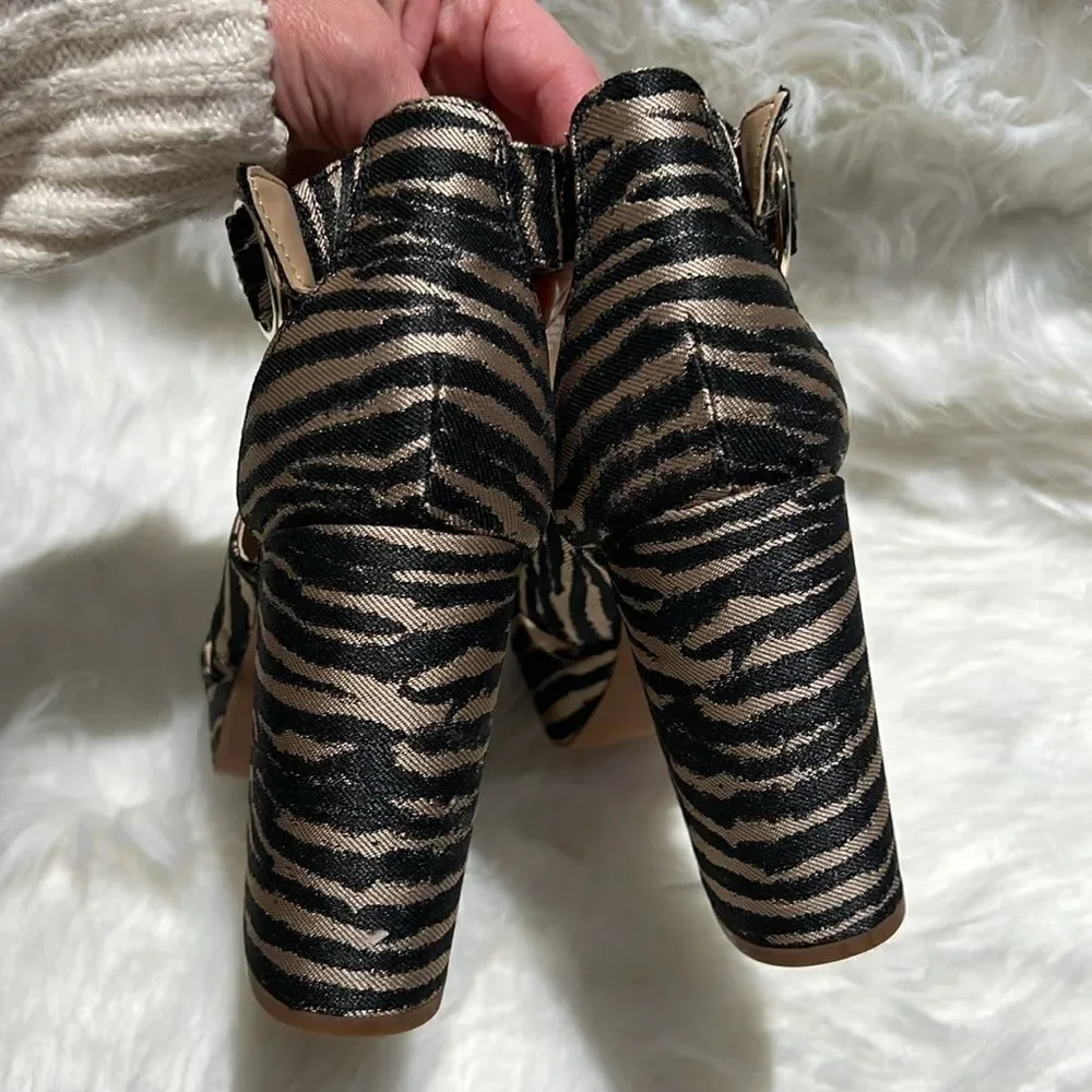 H&M‎ platform zebra print sandals SZ 40/9.5-10US  B66